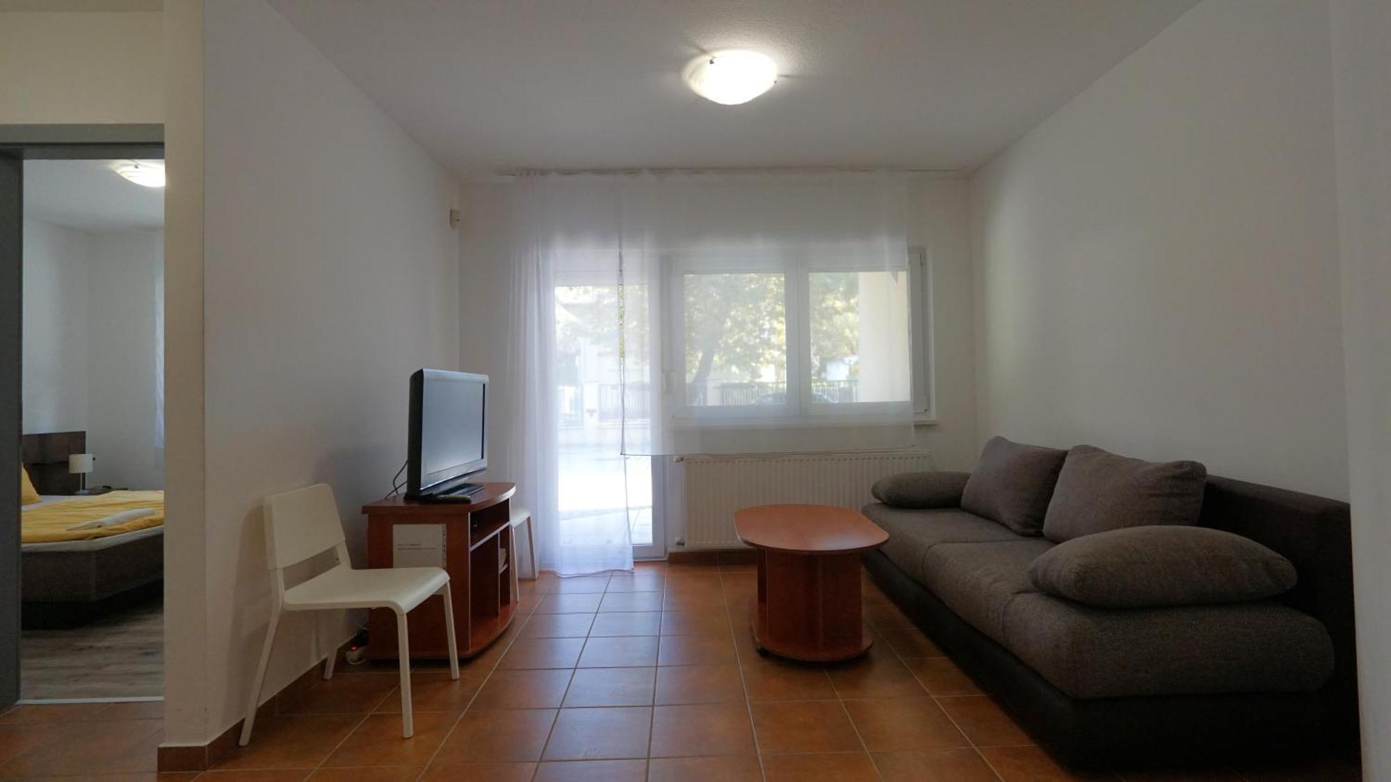Yellow Sun Apartman